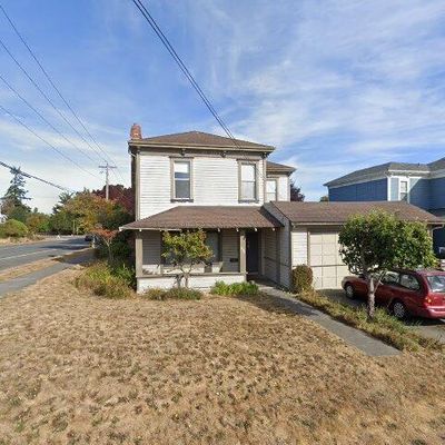 638 Madison St, Port Townsend, WA 98368