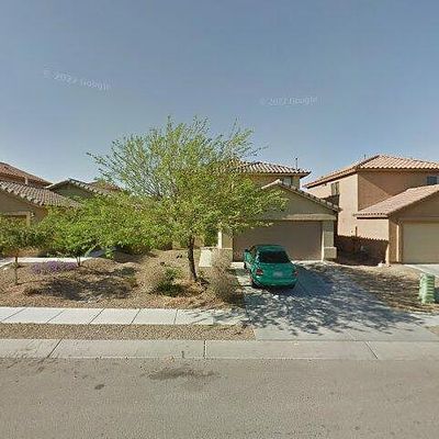 672 W Desert Blossom Dr, Green Valley, AZ 85614