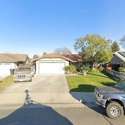 6004 Ringwood St, Bakersfield, CA 93313