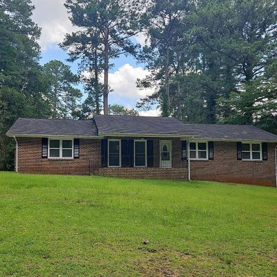 606 Sherwood Dr, Dublin, GA 31021