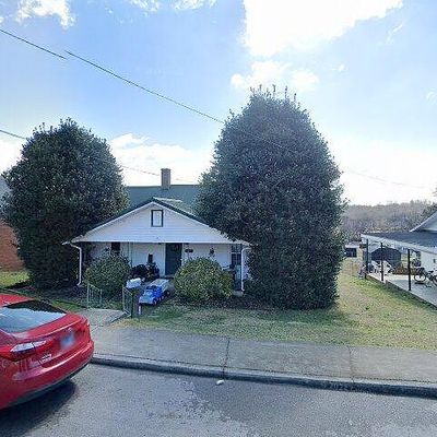 709 Cedar St, Loudon, TN 37774