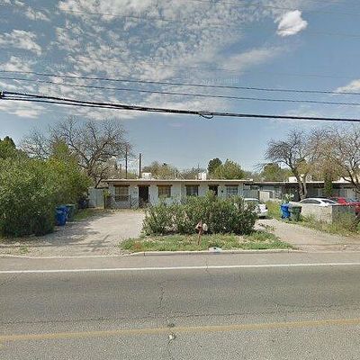 909 N Columbus Blvd, Tucson, AZ 85711