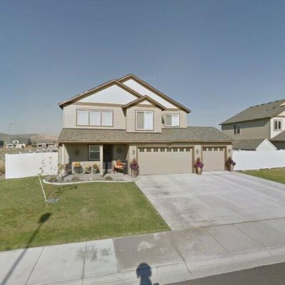 807 5 Th Ave Ne, Ephrata, WA 98823