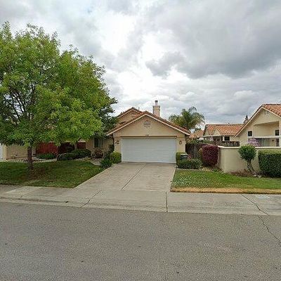 8118 Arroyo Vista Dr, Sacramento, CA 95823