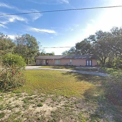 9650 Starline Dr, Dade City, FL 33525