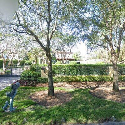 9940 W Suburban Dr, Pinecrest, FL 33156