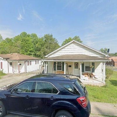 108 Sanford St, Oak Hill, WV 25901