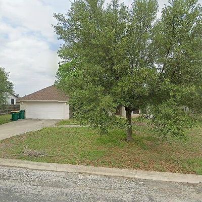 115 River Knl, Castroville, TX 78009