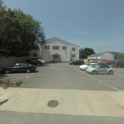 1556 N Main St #10, Fall River, MA 02720