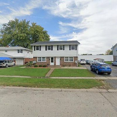 1419 Maryland Ct, Belvidere, IL 61008