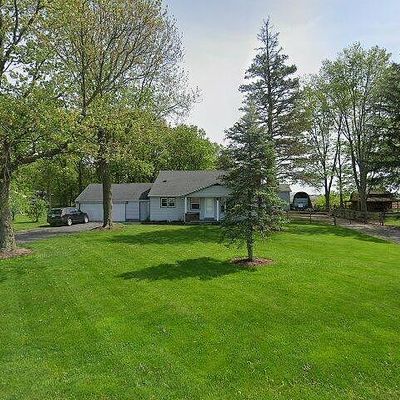 1655 Latcha Rd, Millbury, OH 43447