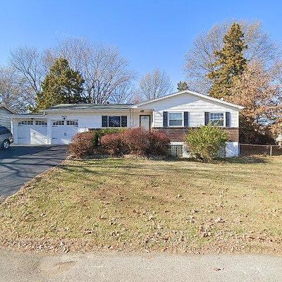 2433 Debra Dr, High Ridge, MO 63049