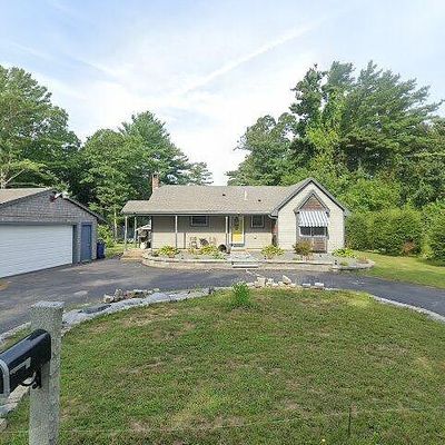 29 Willard St, Wareham, MA 02571