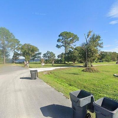 2555 Gabriel Rd, Fort Meade, FL 33841