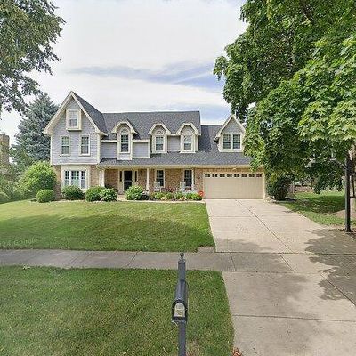 25 W330 Westove Ct, Naperville, IL 60540