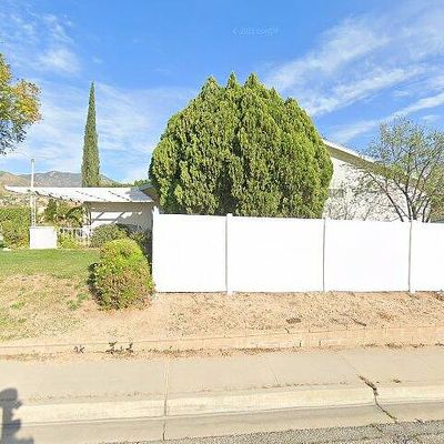 2627 28 Th St, Highland, CA 92346