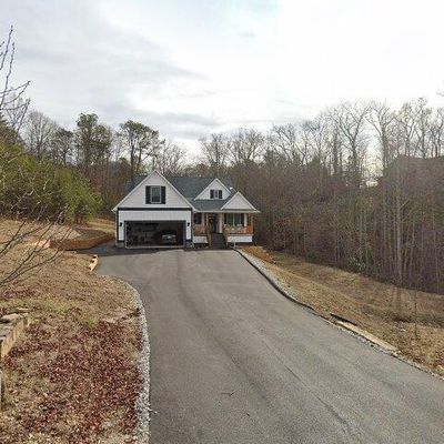 305 Autumn Trl, Franklin, NC 28734