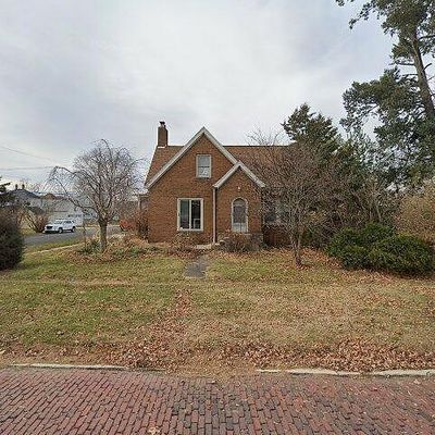 404 N Church St, Princeton, IL 61356