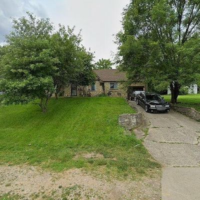 49 N Smithville Rd, Dayton, OH 45403