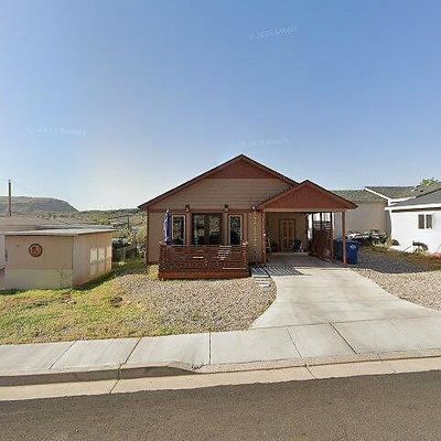 502 Park View Dr, Washington, UT 84780