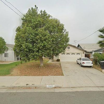 7825 Casa Blanca St, Riverside, CA 92504