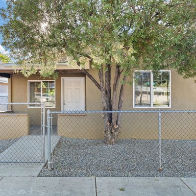 915 7 Th St Sw, Albuquerque, NM 87102