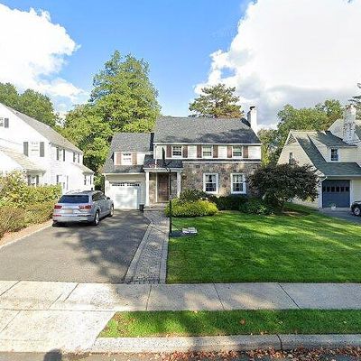 93 S Highwood Ave, Glen Rock, NJ 07452