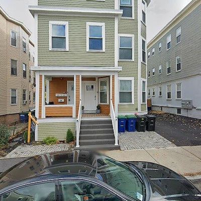 11 Connecticut Ave #2, Somerville, MA 02145