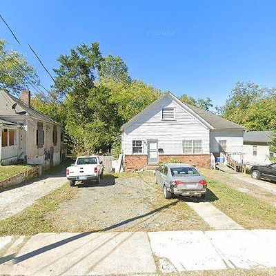 110 S Hyde Park #  B, Durham, NC 27703