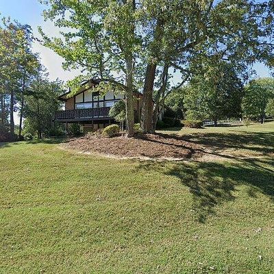 1101 Gatehouse Rd, High Point, NC 27262