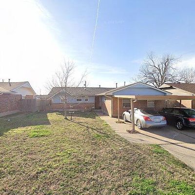 1105 S Howard Ave, Moore, OK 73160