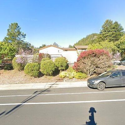 1035 Oddstad Blvd, Pacifica, CA 94044