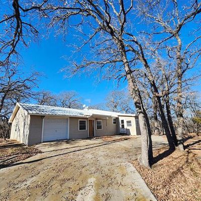 104 Sandy Ln, Nocona, TX 76255