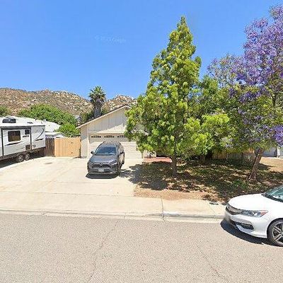 10422 Bosque Dr, Lakeside, CA 92040