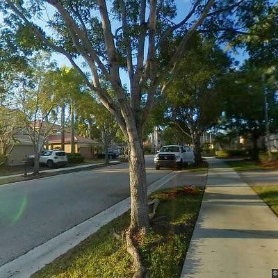 1063 Bluewood Ter, Weston, FL 33327