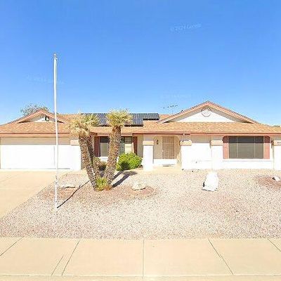 14702 W Buttonwood Dr, Sun City West, AZ 85375