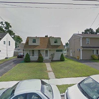 148 Oxford Ave, Saddle Brook, NJ 07663