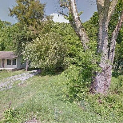 1706 Hogan St, Athens, TN 37303