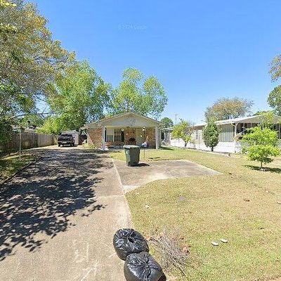 1716 Spanish Cove Dr S, Lillian, AL 36549