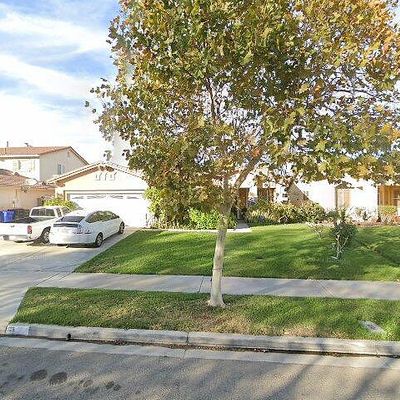 17274 Eucalyptus St, Fontana, CA 92337