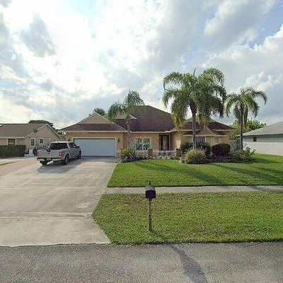 196 Bilbao St, Royal Palm Beach, FL 33411