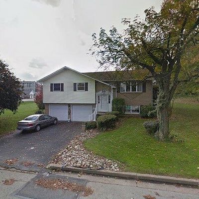 207 W Tacoma Ave, Latrobe, PA 15650