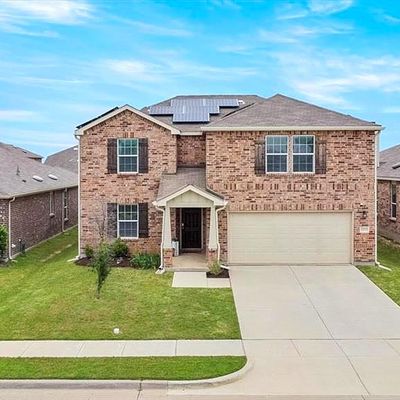 1809 Waggoner Dr, Cross Roads, TX 76227