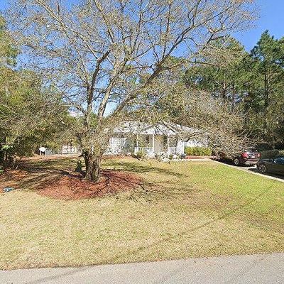 1828 Kell Rd, Gulf Breeze, FL 32563