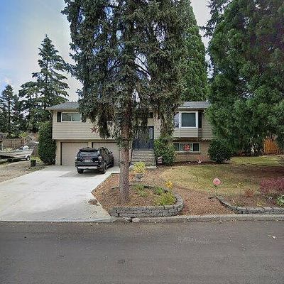 18860 Shenandoah Dr, Oregon City, OR 97045