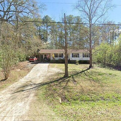 236 Crest Dr, Cochran, GA 31014