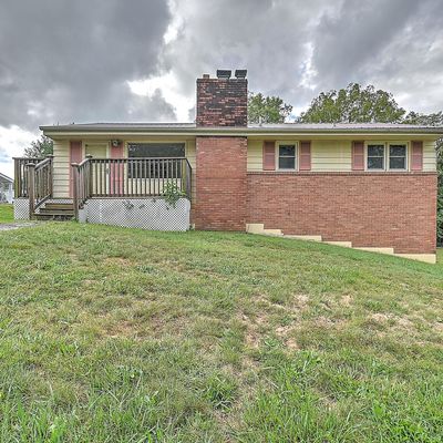 238 Robin Cir, Bristol, VA 24202