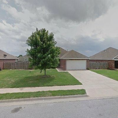 210 E Thistlewood Ave, Rogers, AR 72758