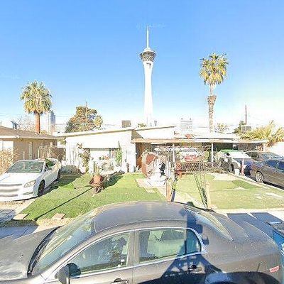 2112 Santa Ynez Dr, Las Vegas, NV 89104