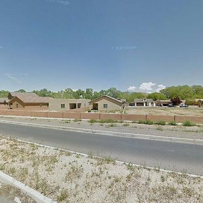 219 Anna Maria Pl Sw, Albuquerque, NM 87105